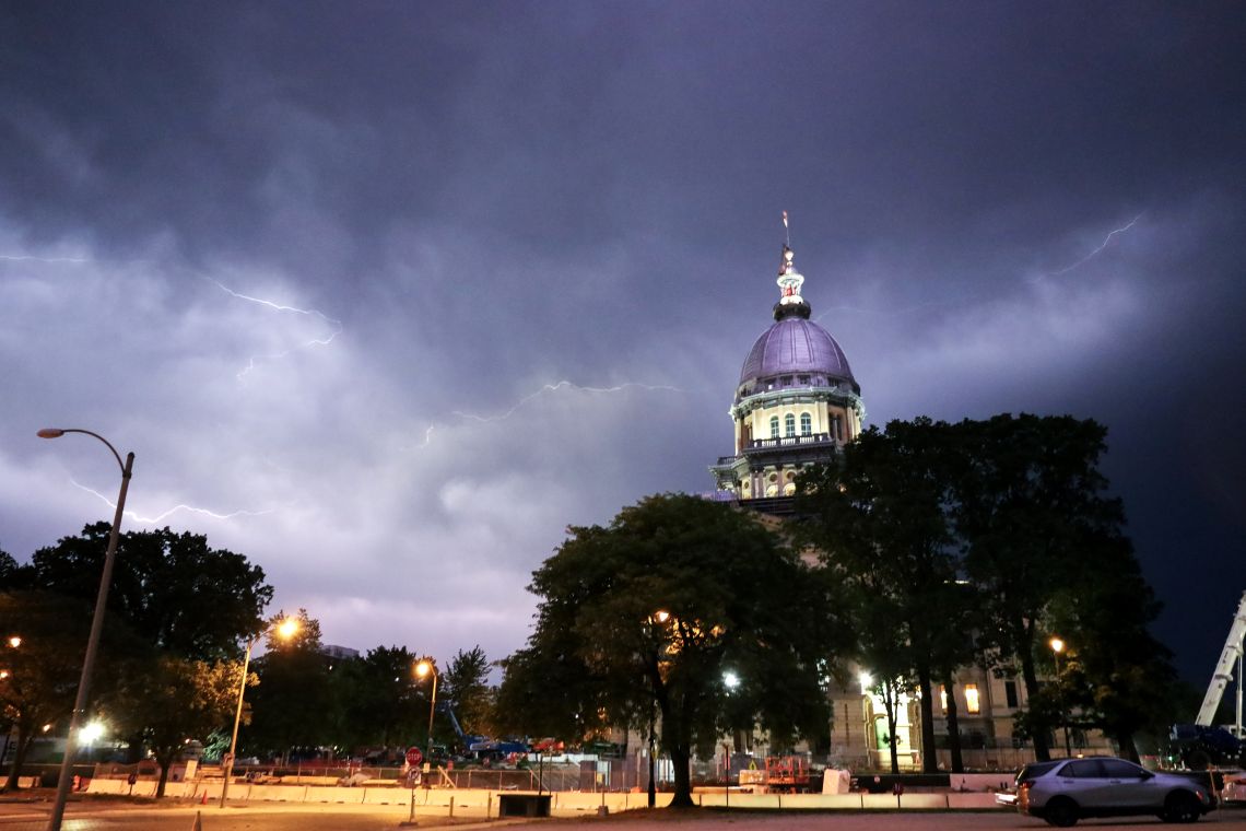 Illinois’ budget on track for deficit as new federal policies create challenges