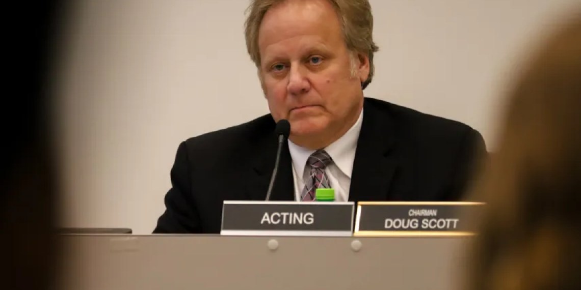 Consumer groups rail against Chicago gas utility as state investigation nears end