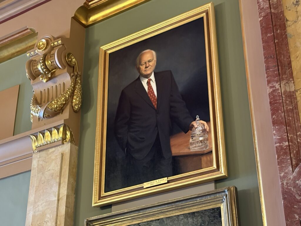 Former Gov. George Ryan dead at 91; remembered for corruption conviction, halting death penalty Former Gov. George Ryan dead at 91; remembered for corruption conviction, halting death penalty