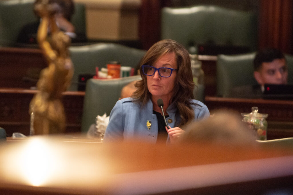Lawmakers advance bill allowing public officials to conceal personal information