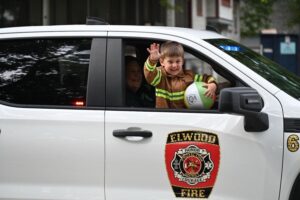 Elwood Days Dry or Wet, All Fun!
