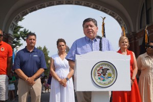 Pritzker: FBI can’t arrest Texas lawmakers sheltering in Illinois