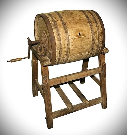 A typical home butter churn