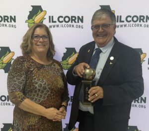 Corn Growers Honor Schneidewind with ‘World of Corn’ Award