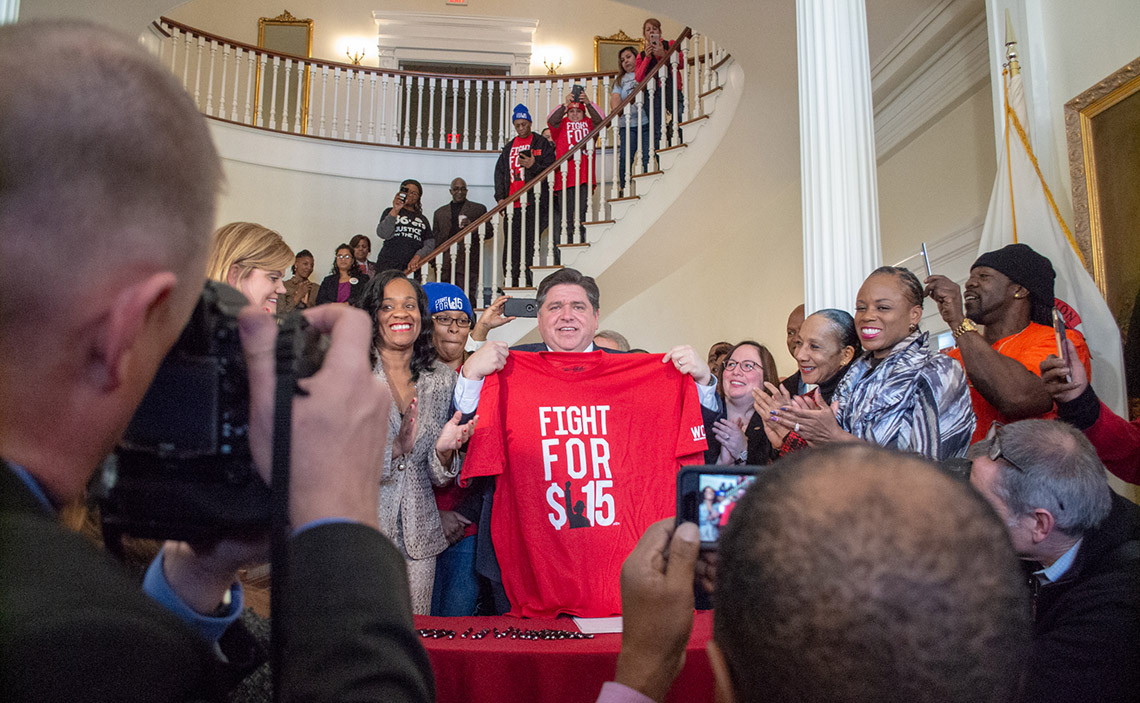Illinois’ minimum wage to increase to $15 on Jan. 1, completing 6-year transition