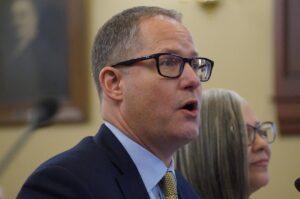 Illinois hospitals fear massive cuts under Trump domestic policy law