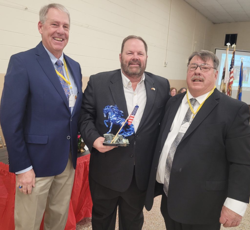 State Sen. Patrick Joyce received the highest voting record Senator Award from the Will County Farm Bureau, as he had a 92.4% voting record on the critical issues facing the farming community in last year’s General Assembly. Presenting the award was, from left, Rick Johnson and Steve Warrick Sr.