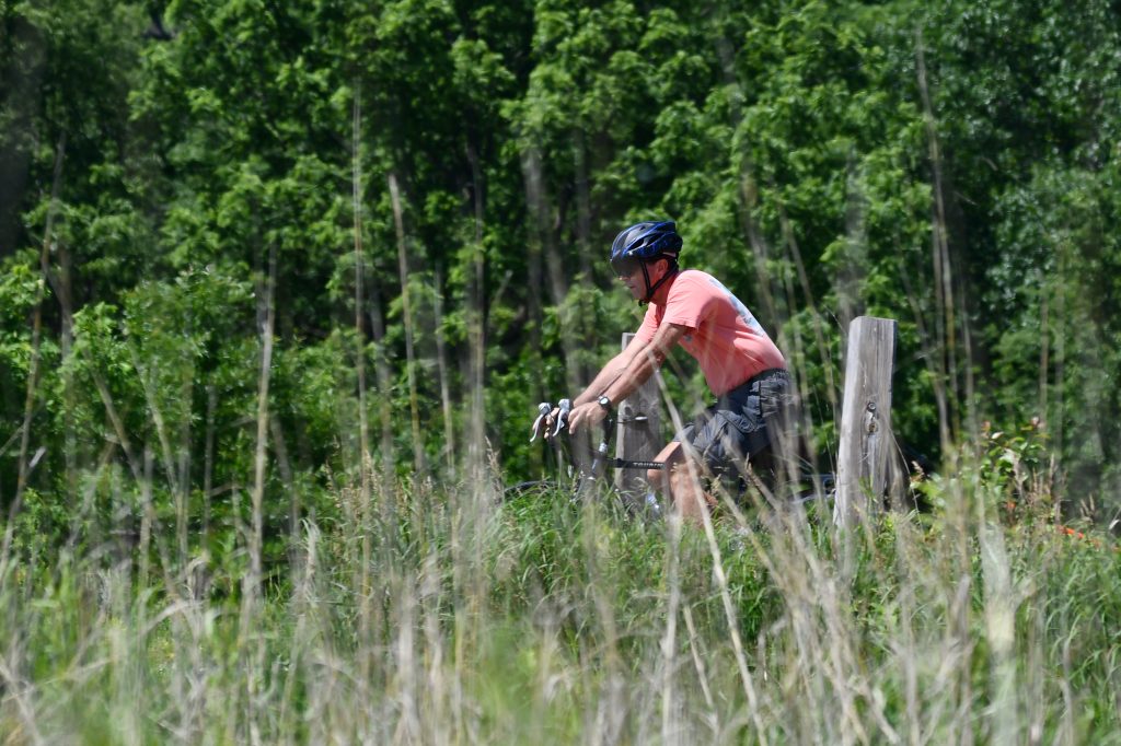 recreation-biking-whalon-lake-CM-June-2022